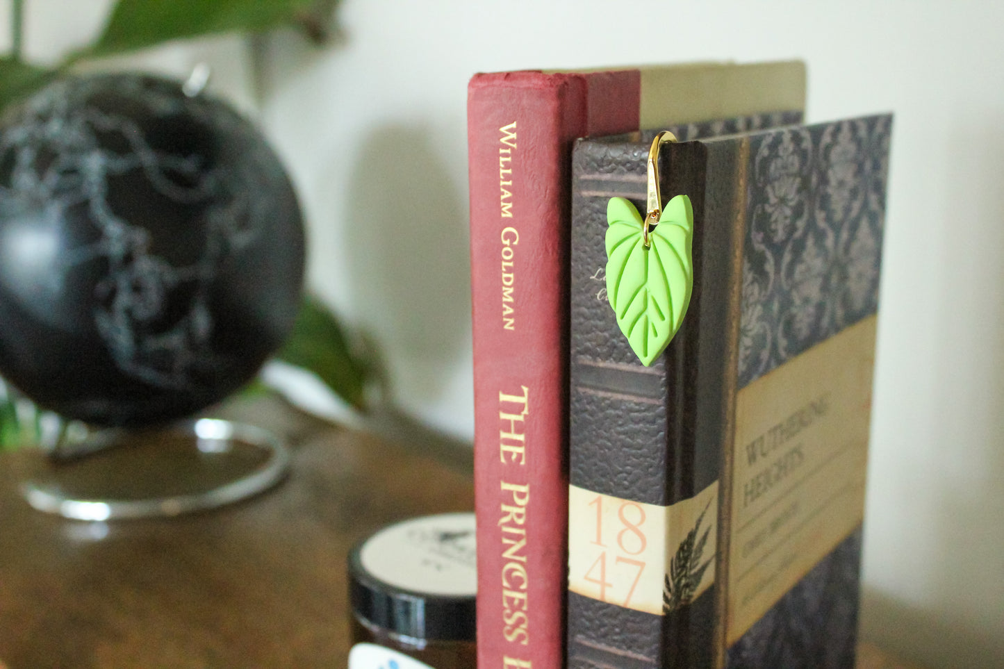 Monstera Leaf - Bookmark