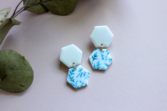 Cari Dangle - Blue & White