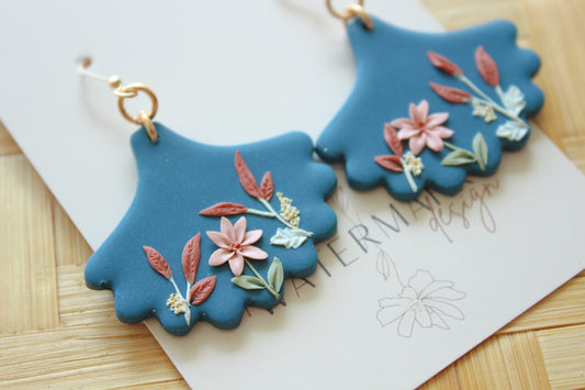 Belle Florals - Fan Dangle