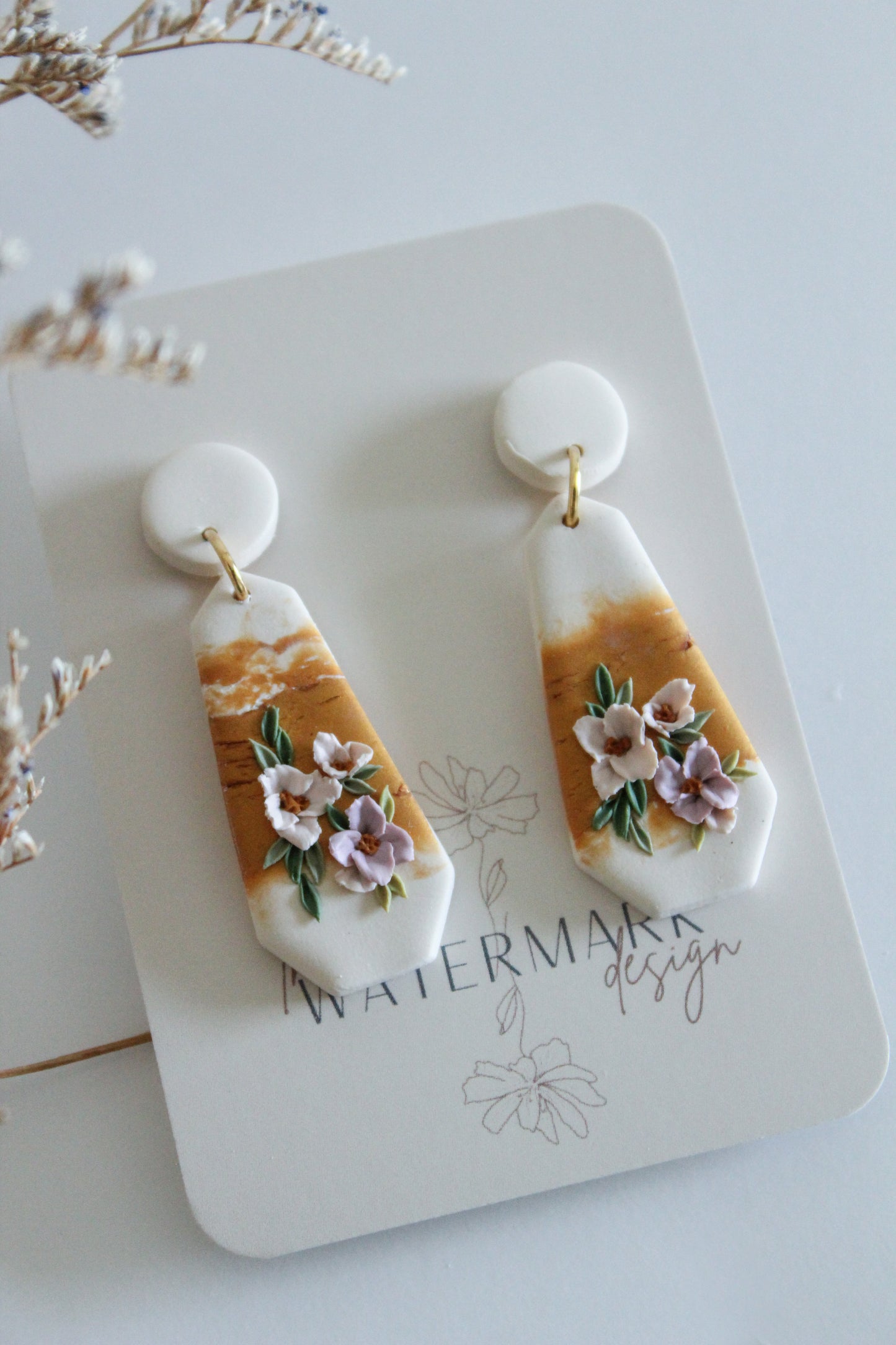 Golden Honey - Noelaia