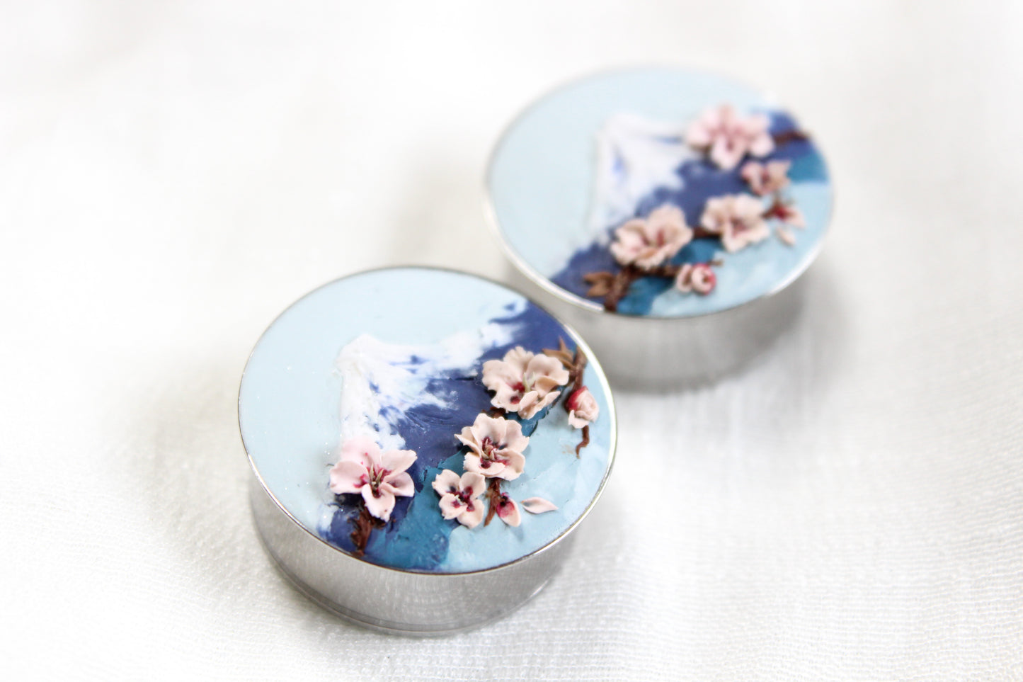 Custom Plugs
