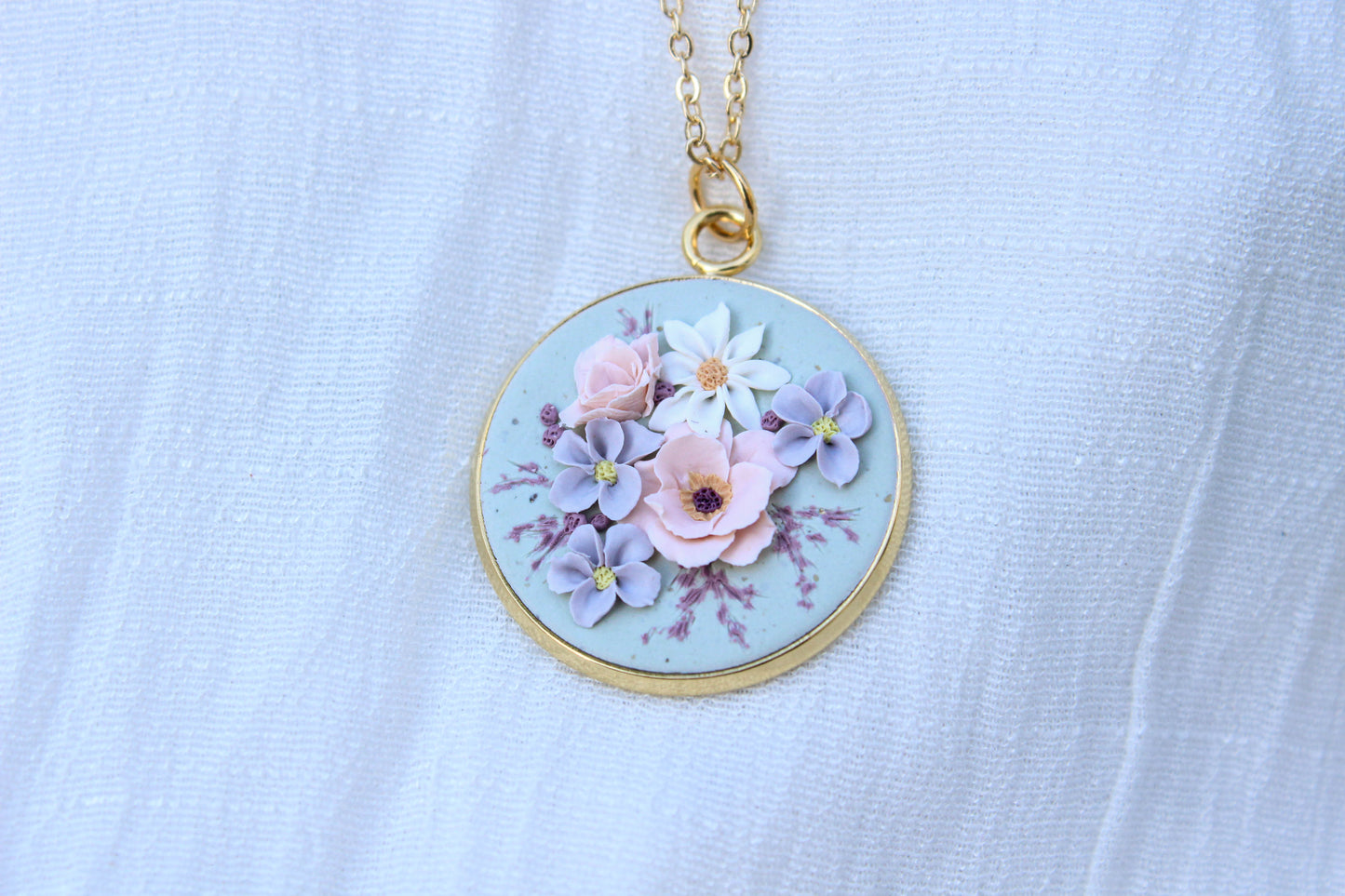 Vivianne Collection - 25mm Bouquet Necklace